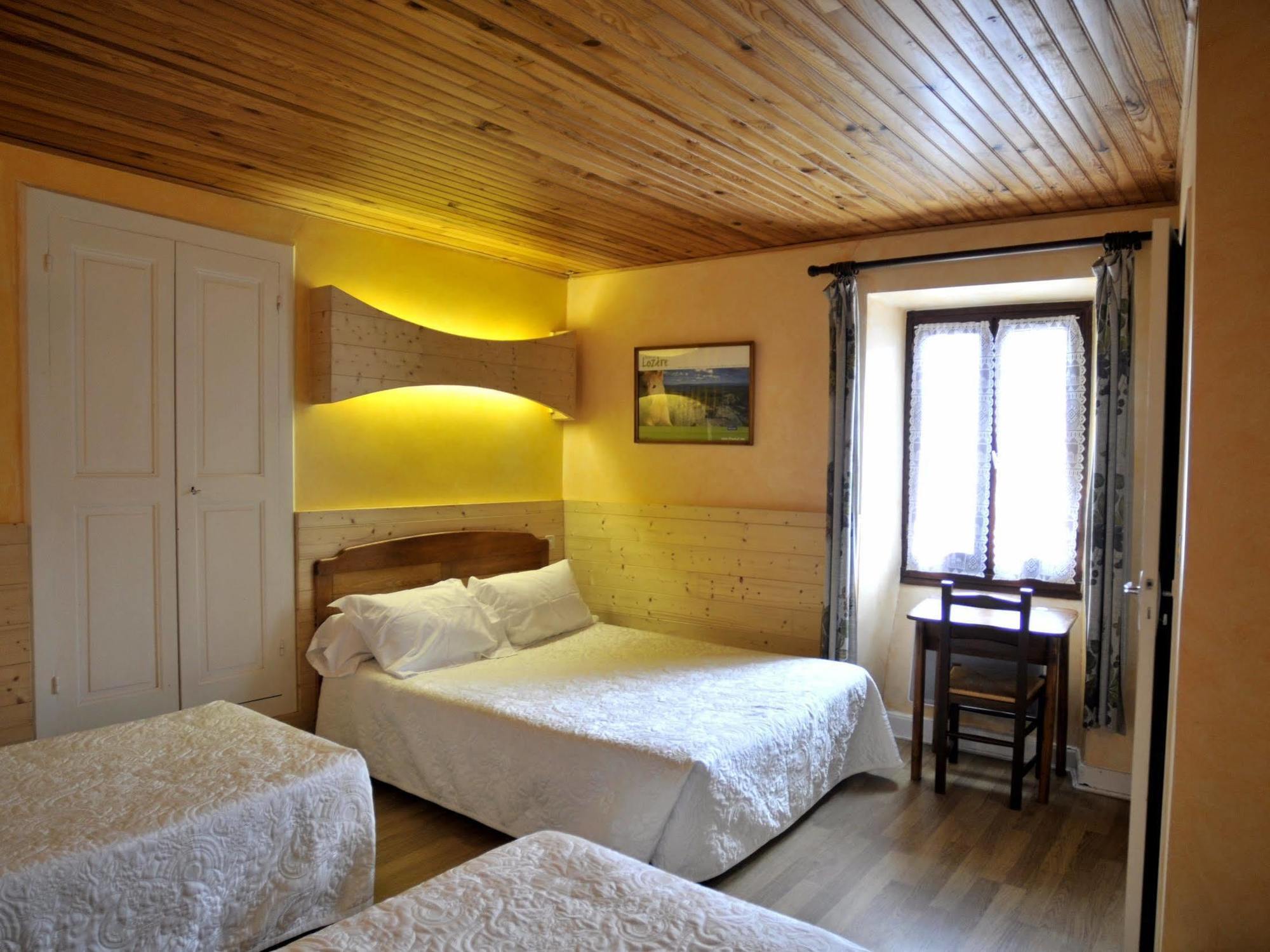 Logis Hotel Restaurant La Remise Le Bleymard Ngoại thất bức ảnh